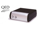 Conmutador 2 parejas altavoces en serie QED SS22-2