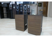 Focal Aria 906 nogal liquidacion