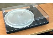 Project Xpresion III Giradiscos manual. Capsula Ortofon 2M RED. Plato acr