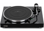Thorens TD204 - Tocadiscos con brazo curvo y cabezar intercambiable - Color Negro Nogal