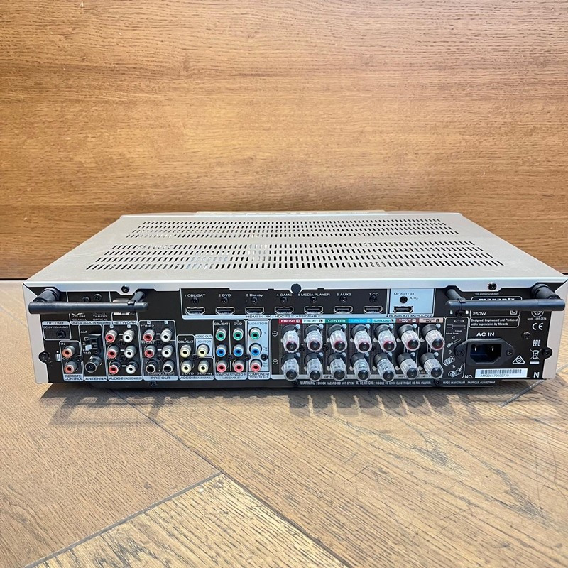 Marantz NR1608
