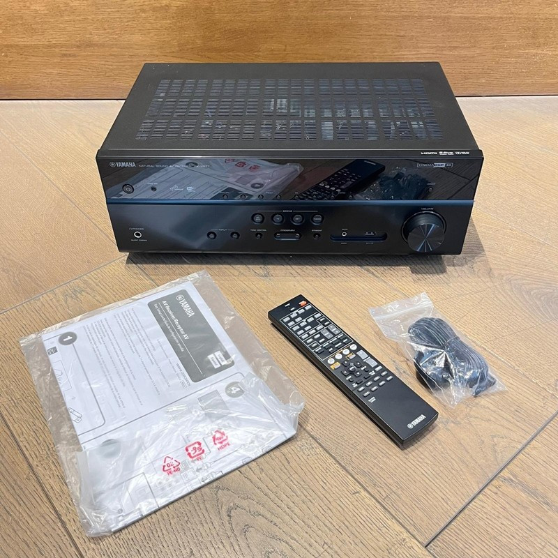 Yamaha RX-V577