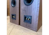 KEF Q Concerto Meta en NOGAL - Outlet | Altavoces de Estanteria - oferta Comprar