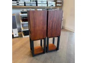 Wharfedale Linton + Soportes Caoba - Segunda Mano | Altavoces de Estanteria 2 Vias - Incluye los soportes de suelo