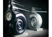 B&W Nautilus Altavoz de suelo, 3 vias. Sistema Nautilus. 8 Ohmios. Altavoz fuera
