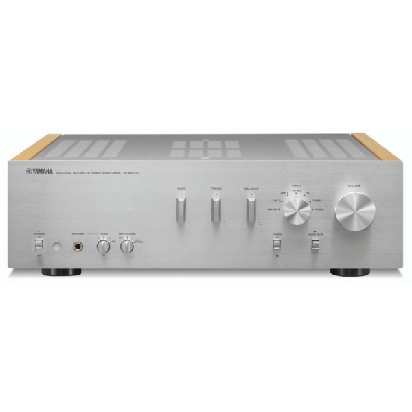  Yamaha A-S2000 Amplificador integrado 2x 150 w, serie Prestige. Mando  a dis