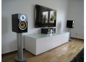B&W CM5 Altavoz de estanteria. 2 vias, puerto reflex trasero, 8 ohmios. Varios a