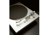 Denon DP-300 Giradiscos automatico. Capsula y previo de fono incluido.