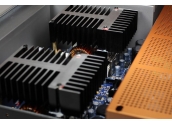 NAD M2 Amplificador estereo 2x250W. Amplificación digital. Mando a distancia