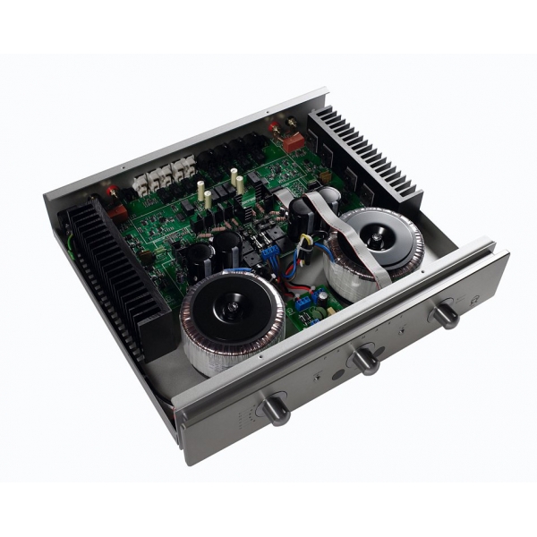 Primare I30 negro