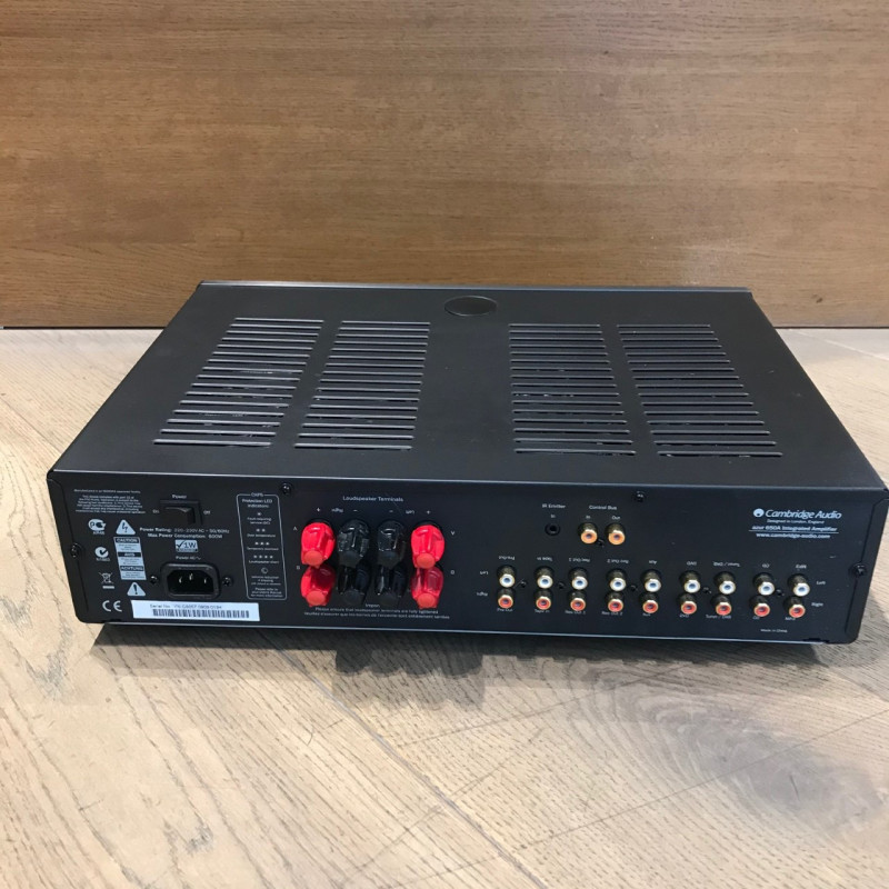 Cambridge Audio Azur 650A