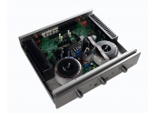  Amplificador integrado2x150 w. Toma frontal para audio portatil. Mando a distan